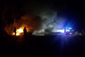 Ulcinj: Mercedes potpuno uništen u požaru