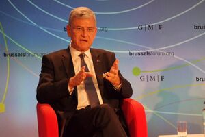 Bozkir: Dajte veće mogućnosti muslimanima pa neće biti terorizma