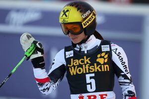 Feninger zbog titule nastupa u slalomu