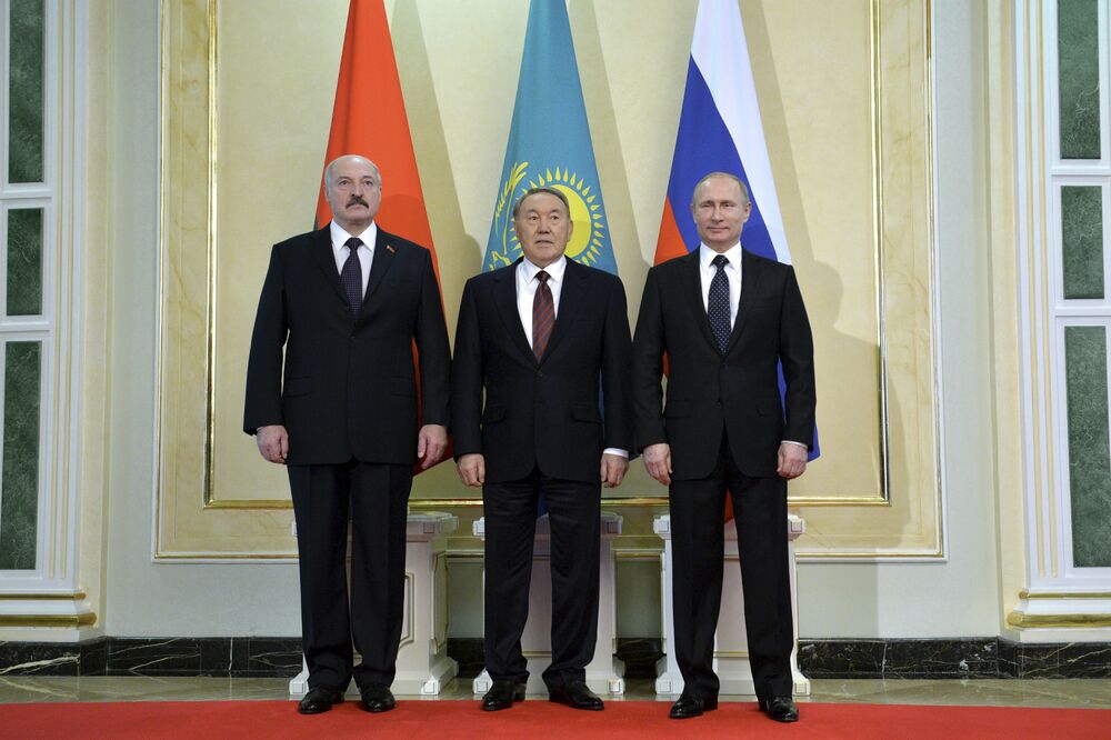 Aleksandar Lukašenko, Nursultan Nazarbajev, Vladimir Putin, Foto: Reuters