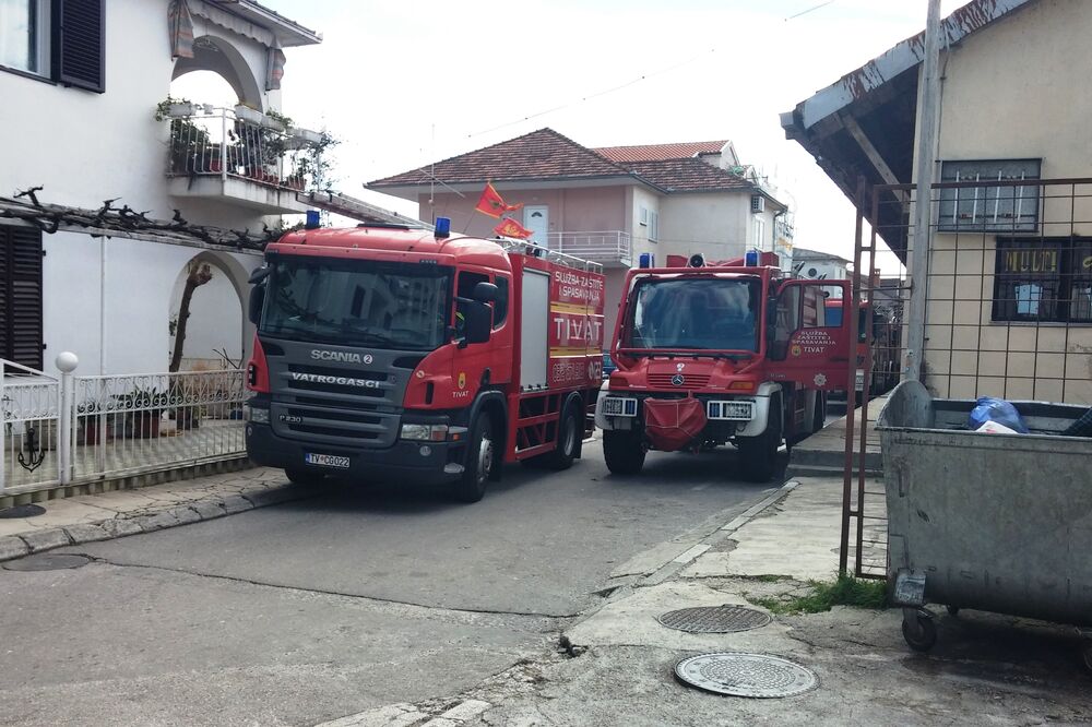 Služba zaštite i spasavanja Tivat, Foto: Siniša Luković