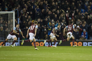 Barnli iznenadio Siti, Čelzi na korak do titule, Arsenalu...