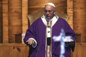 Papa Franjo: Volio bih da mogu da odem na picu i da me niko ne...
