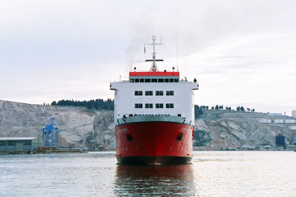 feribot Sveti Stefan, Foto: Anto Baković