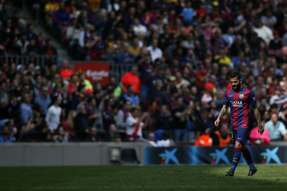 Dani Alveš, Foto: Reuters