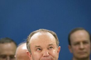 NATO: Rusija doprema oružje na Krim