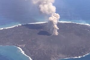 Japansko ostrvo se uvećalo 11 puta i ne prestaje da raste [VIDEO]