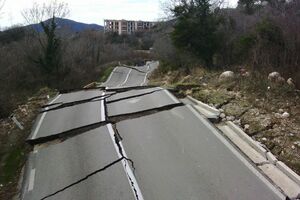 Zbog zatvaranja puta Cetinje-Budva ne naplaćivati Sozinu