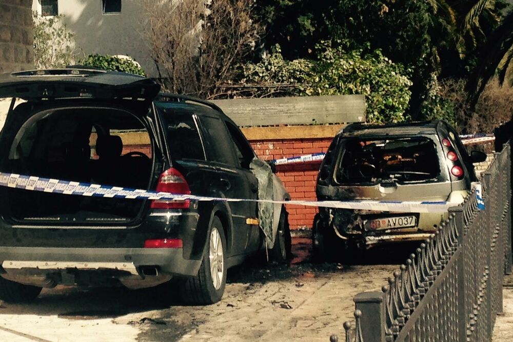 Budva požar vozila, Foto: Vuk Lajović