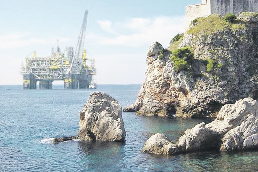 naftna platforma fotomontaža, Foto: Fotomontaža: Zelena akcija