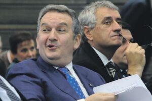 Dolazi nam skandal majstor