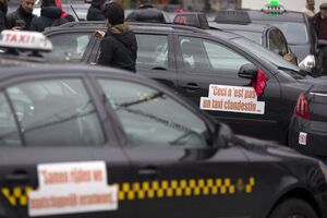Taksisti blokirali Brisel zbog vladinog plana