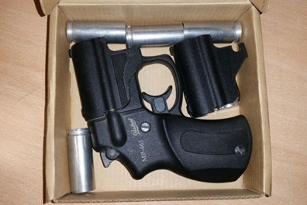gasni pištolj, Foto: Uprava carina