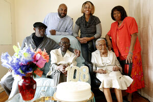 Najstariji njujorški bračni par zajedno ima 212 godina