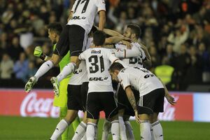 Pjati srušio Sosijedad