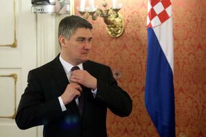 Milanović: Autoputevi finansijski zagušuju državu