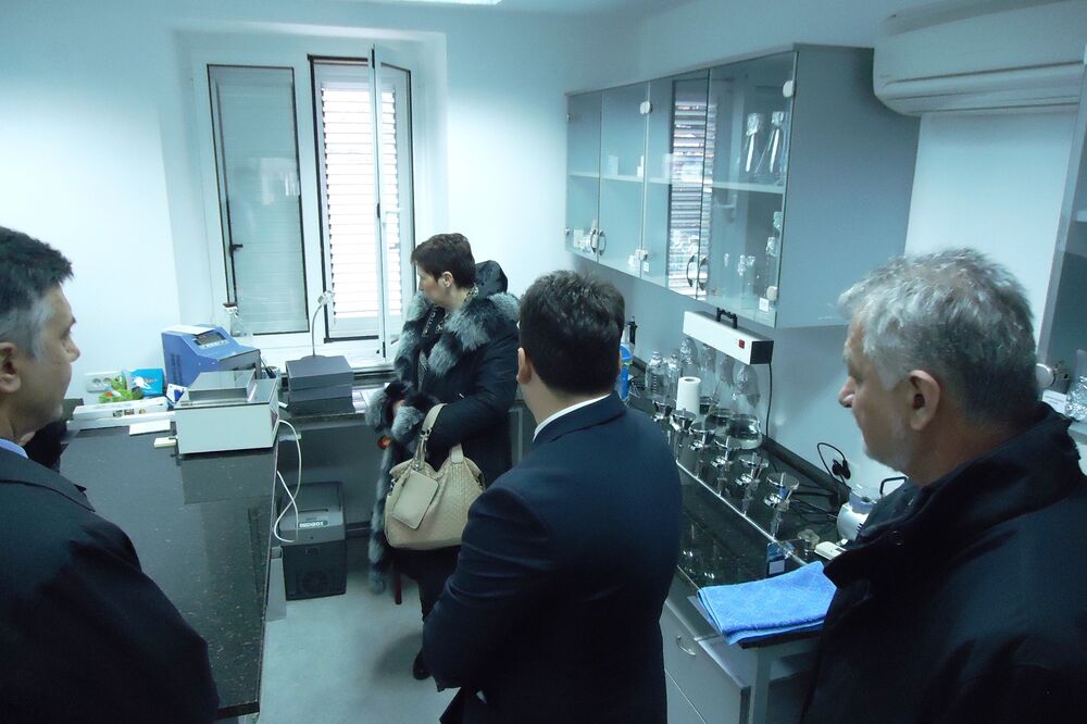 laboratorija, Dobrota, Foto: Siniša Luković