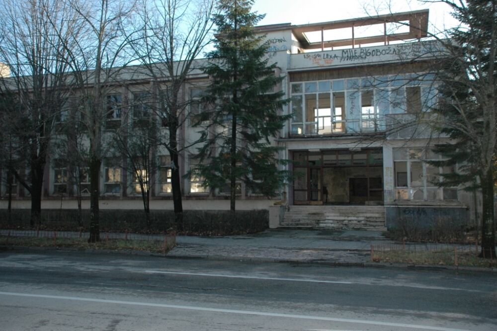 dom vojske, niksic, Foto: Ivan Petrušić