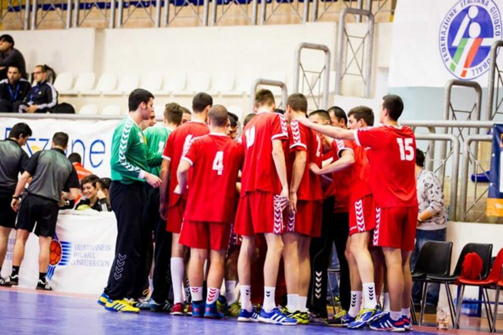 Muška kadetska rukometna reprezentacija, Foto: 12mensmhc.com