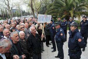 Jegdić odbio prigovore punomoćnika bivših radnika "Radoja Dakića"