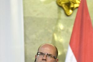 Premijer Češke:I dalje potreban jak pritisak na Rusiju i Ukrajinu