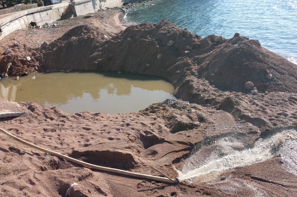 Petrovac, kanalizacija, Foto: Vuk Lajović