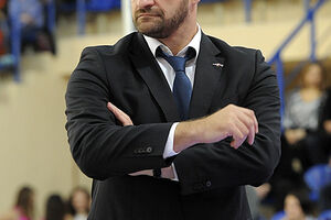 Zvezdan Mitrović na klupi „studenata”