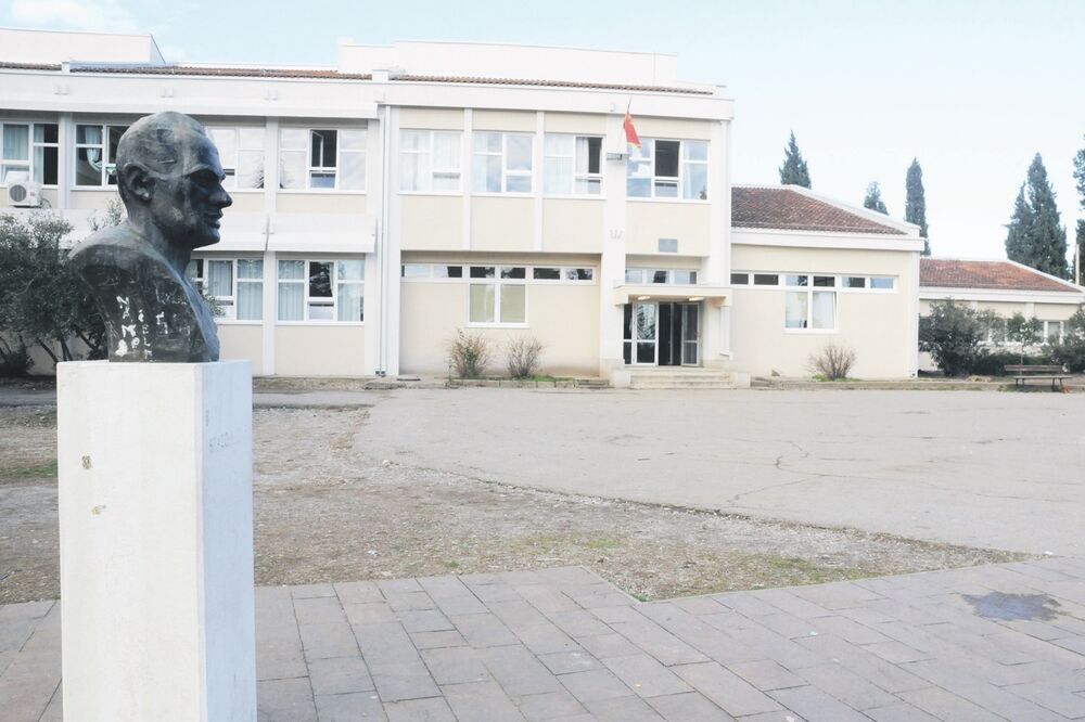 OŠ Vlado Milić, Foto: Vesko Belojević