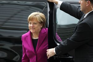 Merkel za nedjelju dana proputovala skoro 20.000 km