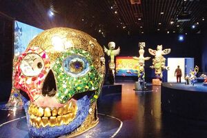 Retrospektiva Niki de Sen Fal: Razigrano i angažovano