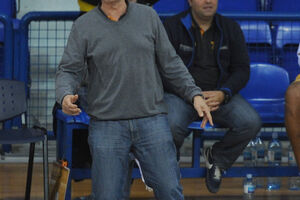 Pravi trener uvijek gleda ispred, a ne iza sebe