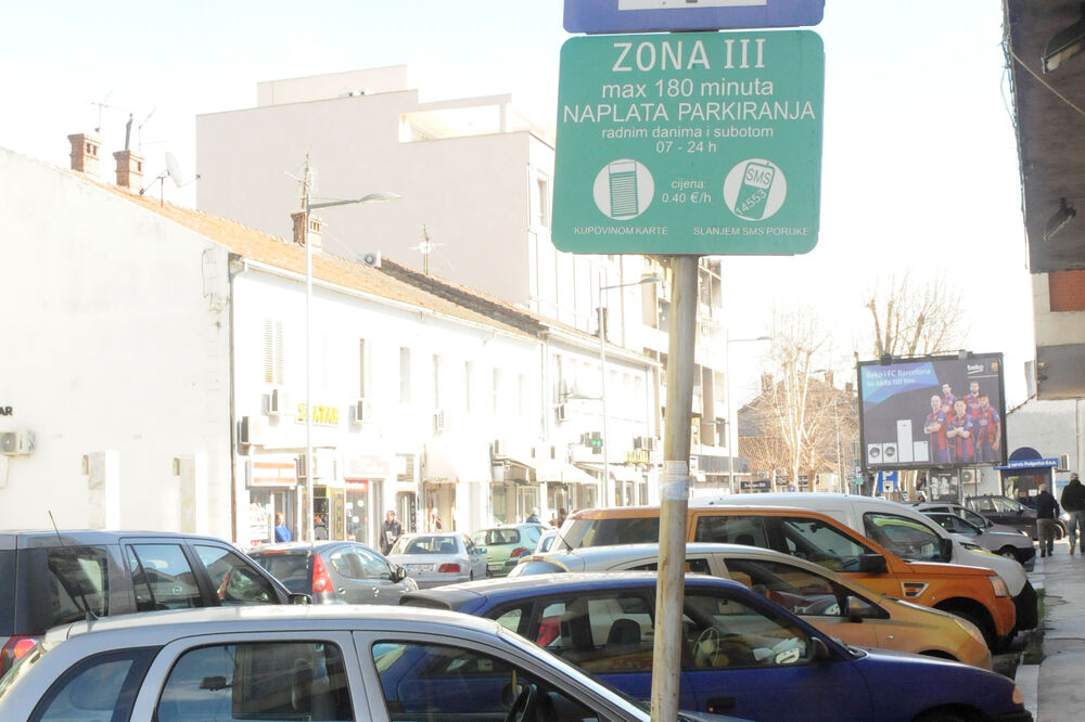Parking servis Podgorica, Foto: Vesko Belojević