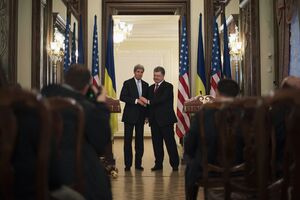 Keri: Obama uskoro odlučuje o slanju oružja Ukrajini