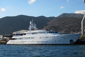 Tivat: Jubilarni broj publikacije "Porto Novosti"