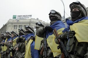 Njujork tajms: SAD razmatraju isporuku oružja Ukrajini