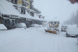 AMSCG: Oprezna vožnja zbog snijega
