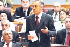 Lekić pozvao na sastanak predstavnike vladajuće koalicije