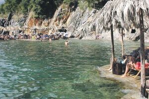 Plažu izdali prema zakonu