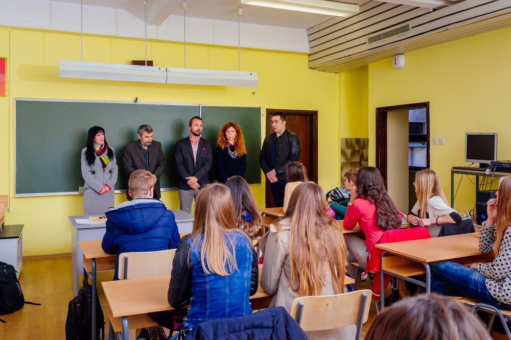 SMŠ "Tivat", Foto: Siniša Luković