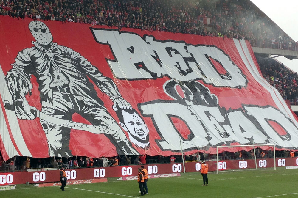 Baner Stiven Defur Standard, Foto: Beta/AP