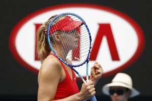 Šarapova preživjela dvije meč lopte, Bušar sigurna