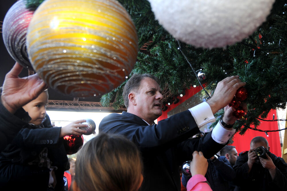 Slavoljub Stijepović, Nova godina, Foto: Boris Pejović