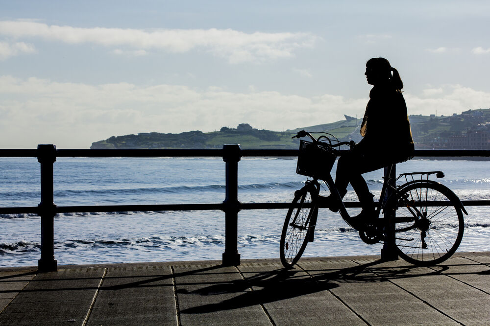 biciklo, žena, Foto: Shutterstock