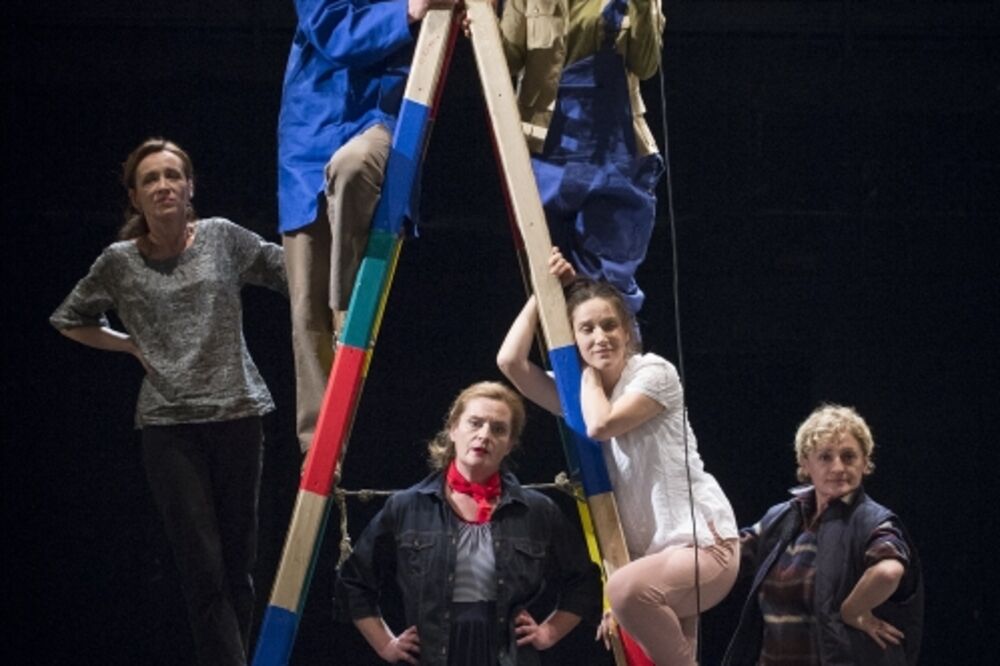 Očevi su gradili, Foto: CNP