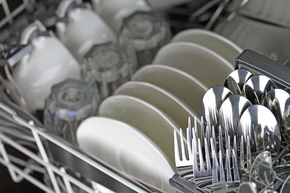 mašina za suđe, Foto: Shutterstock