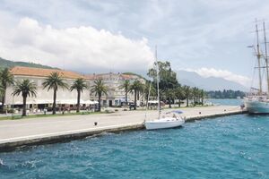 Tivat: Probijen i drugi rok izgradnje kanalizacionog sistema