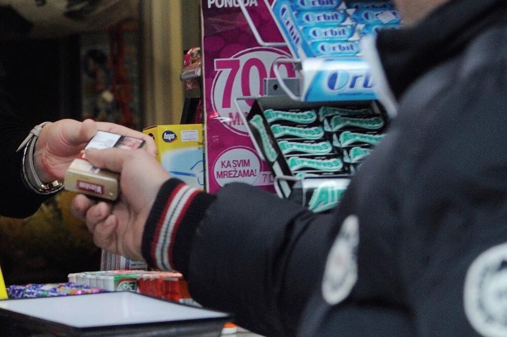 cigarete, Foto: Savo Prelević