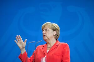 Merkelova pozvala Putina i Porošenka da poštuju primirje