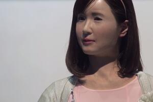 Ovaj androidni robot govori, pjeva i plače