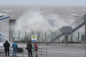 Nevrijeme u Škotskoj, ima nestalih